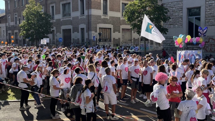 La squadra per le vie di Brescia
